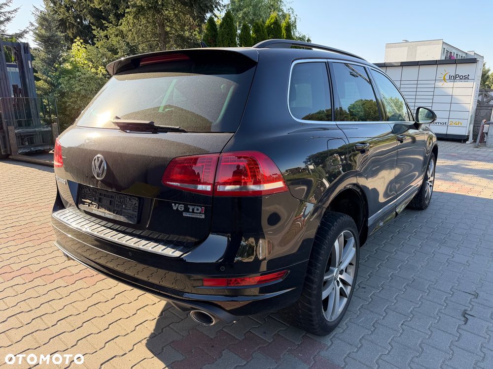 Volkswagen Touareg 3.0 V6 TDI BMT R-Style - 3
