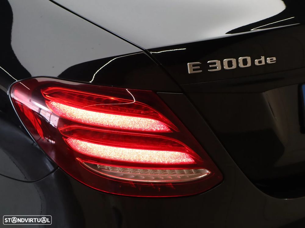 Mercedes-Benz E 300 de 9G-TRONIC AMG Line - 10