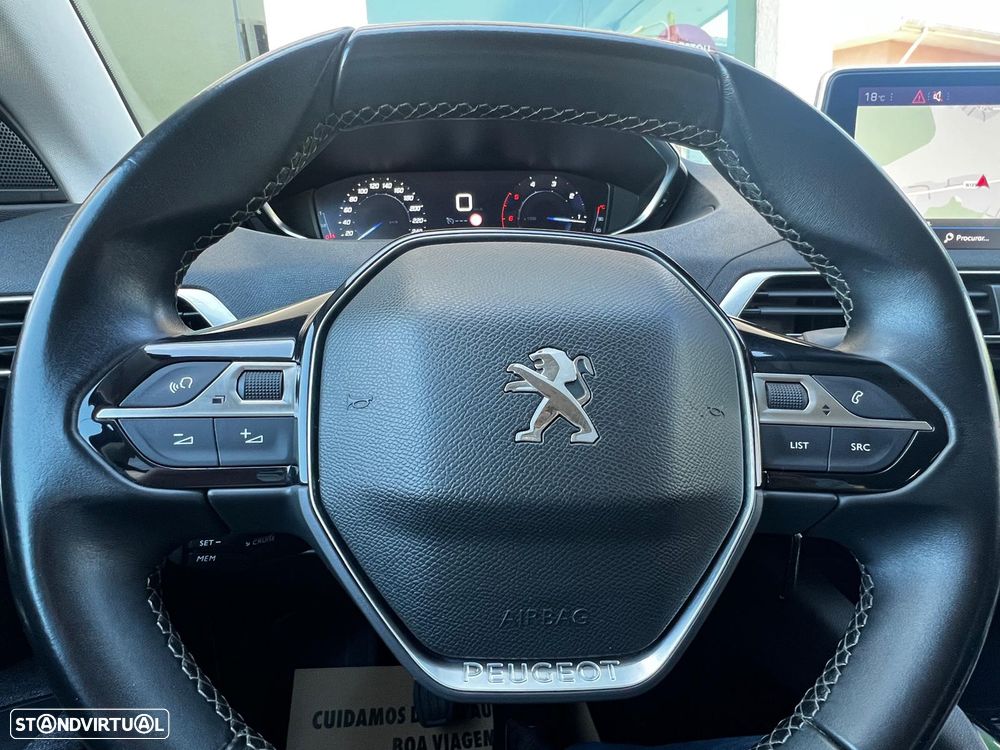 Peugeot 3008 1.5 BlueHDi Active Pack - 42