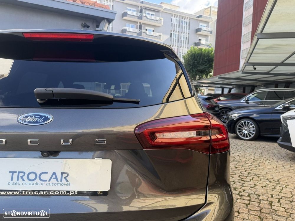 Ford Focus 1.5 TDCi EcoBlue ST-Line - 11