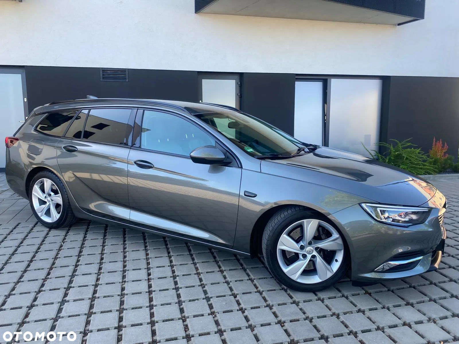 Opel Insignia 2.0 T 4x4 GSi S&S - 12