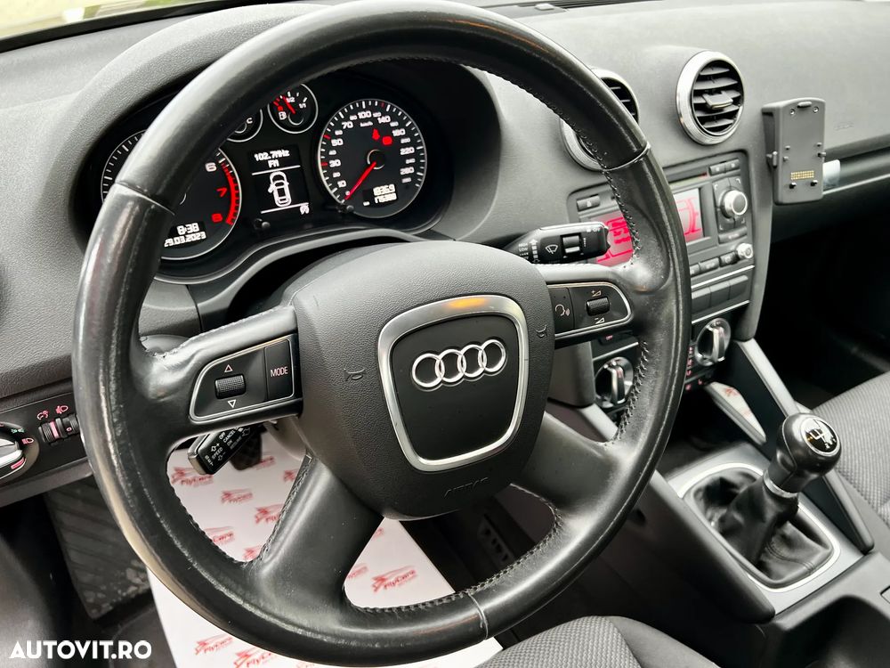 Audi A3 Sportback 1.4 TFSI Attraction - 15