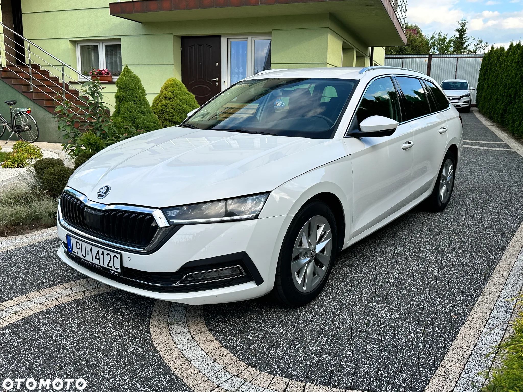 Skoda Octavia 2.0 TDI DSG Style - 11