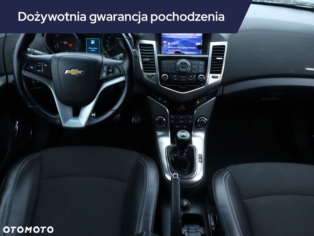 Chevrolet Cruze - 9