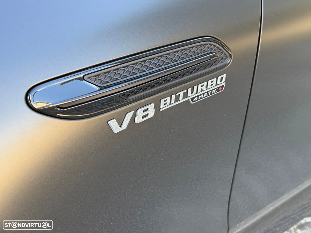 Mercedes-Benz AMG GT 63 4MATIC+ - 17