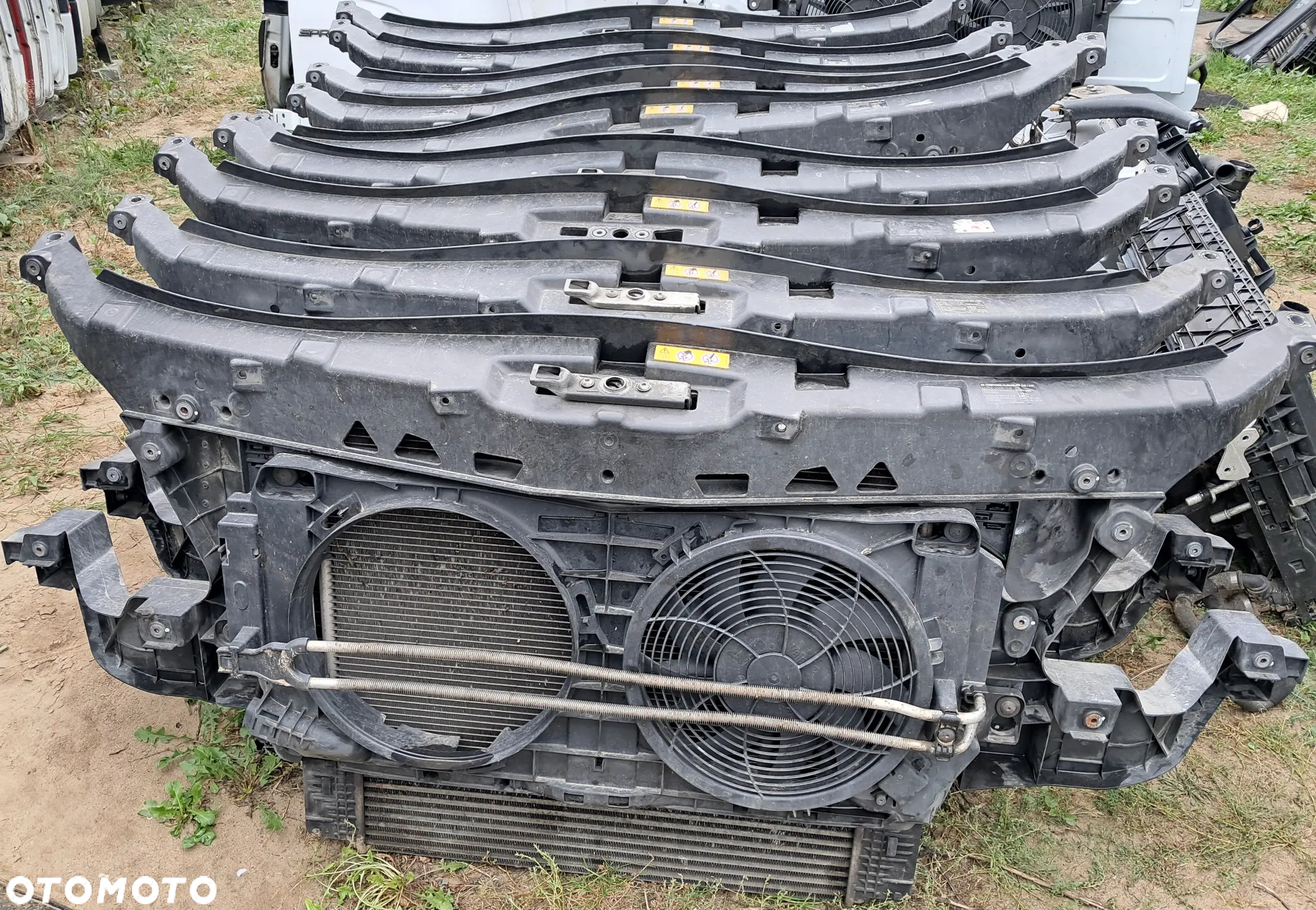 Mercedes Sprinter 906 LIFT Kompletny Przód Maska Błotniki Zderzaka Lampy Wzmocnienie Belka Chłodnice itp. - 2