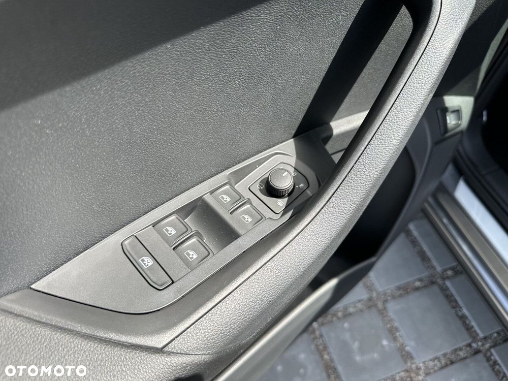Skoda Karoq 1.5 TSI ACT Sportline DSG - 12