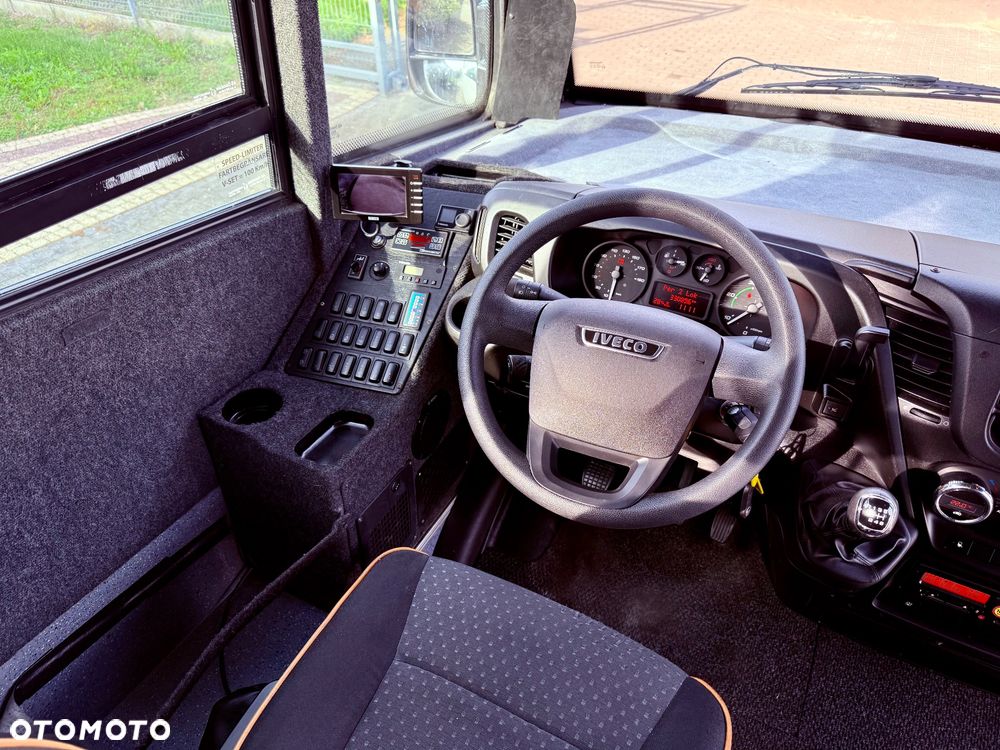 Iveco Rapido - 17