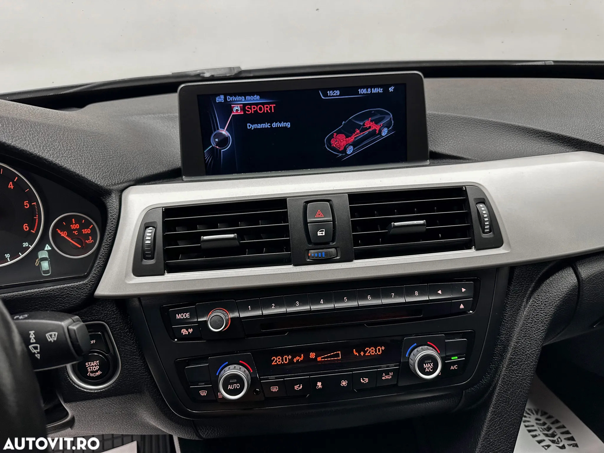 BMW Seria 3 318d GT - 25