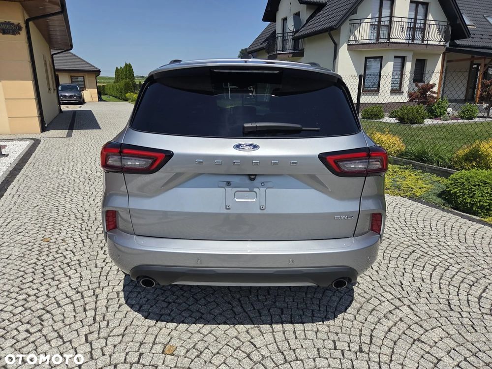 Ford Kuga - 11