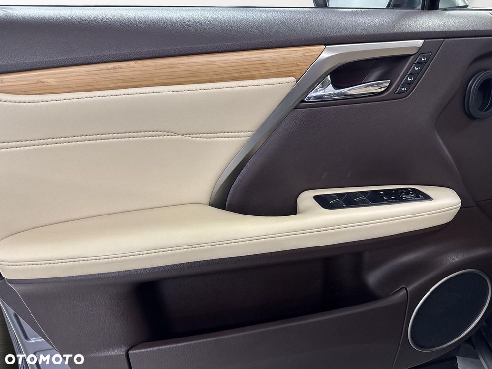 Lexus RX 450h Prestige - 12