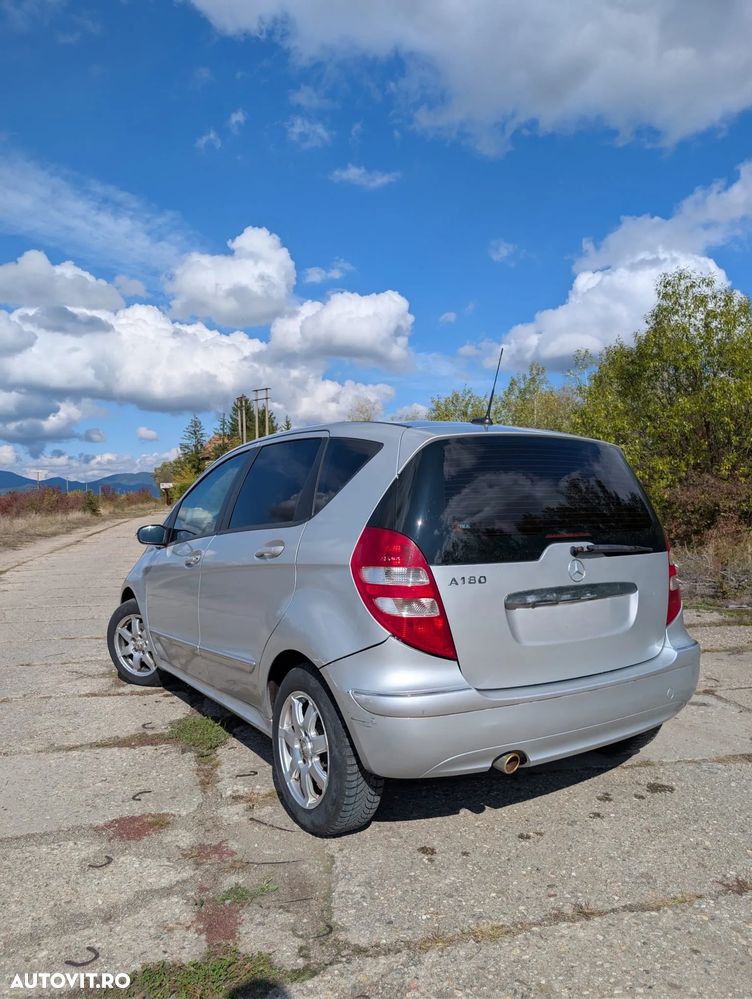 Mercedes-Benz A 180 - 2
