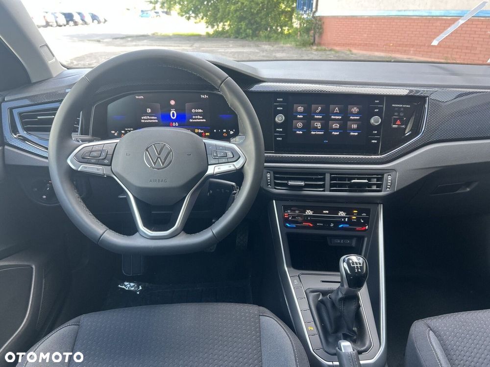 Volkswagen Polo 1.0 TSI Life Plus - 28