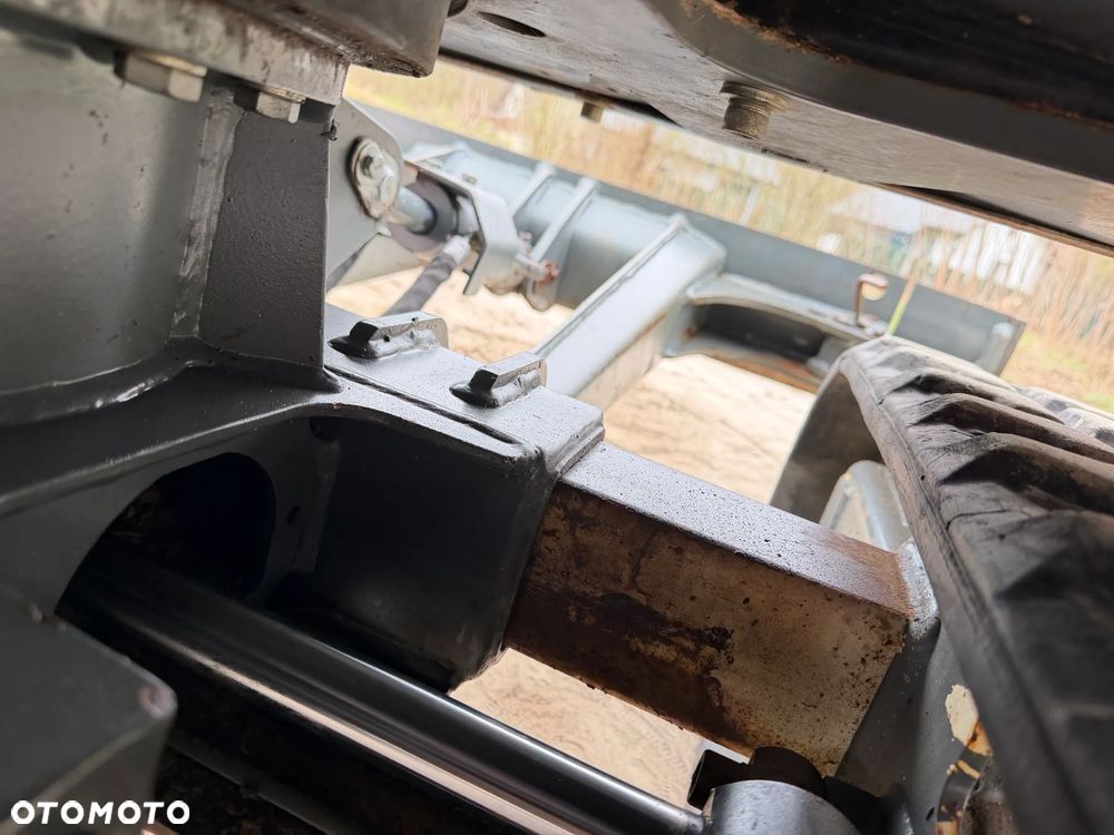 Wacker Neuson ET16 Minikoparka Koparka 2 tony. 793mtg JAK NOWA 2018 rok z Gospodarstwa Norweskiego 793 mtg. IGŁA! Rozsuwane hydraulicznie gąsienice. Dodatkowe sekcje Hydrauliczne. Silnik Yanmar 3 cyl. Aktualna DEKRA BMWT. Po serwisach! Ani deka luzów i wycieków. OKAZJA TANIO. Zadbana maszyna. 2 łyżki. Nie różni się od nówki sztuki z salonu!! Wielka Okazja. Fabryczny lakier na podzespołach! - 12