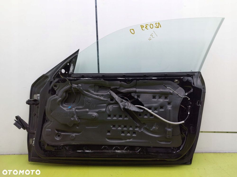 Drzwi prawe BMW Seria 1 E87 3 DRZWI 04-13 CHWARZ II 668 CZARNE - 7