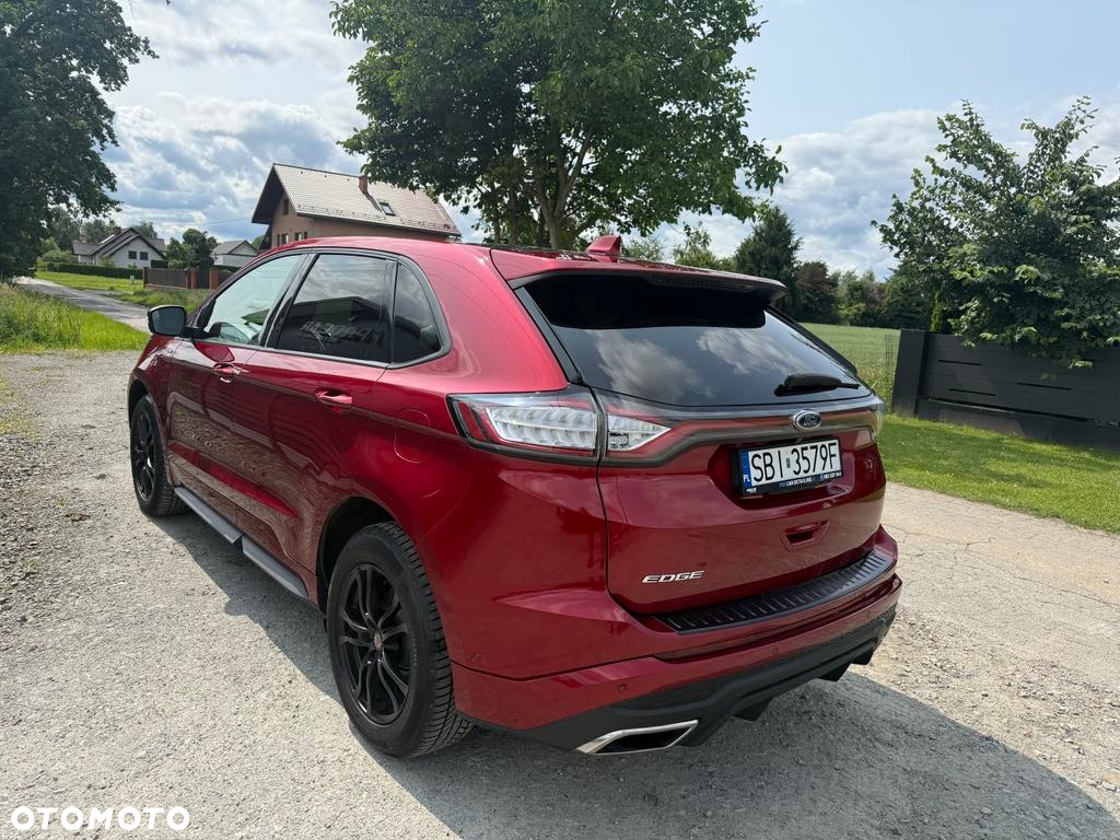 Ford Edge 2.0 TDCi Bi-Turbo 4x4 ST-LINE - 4