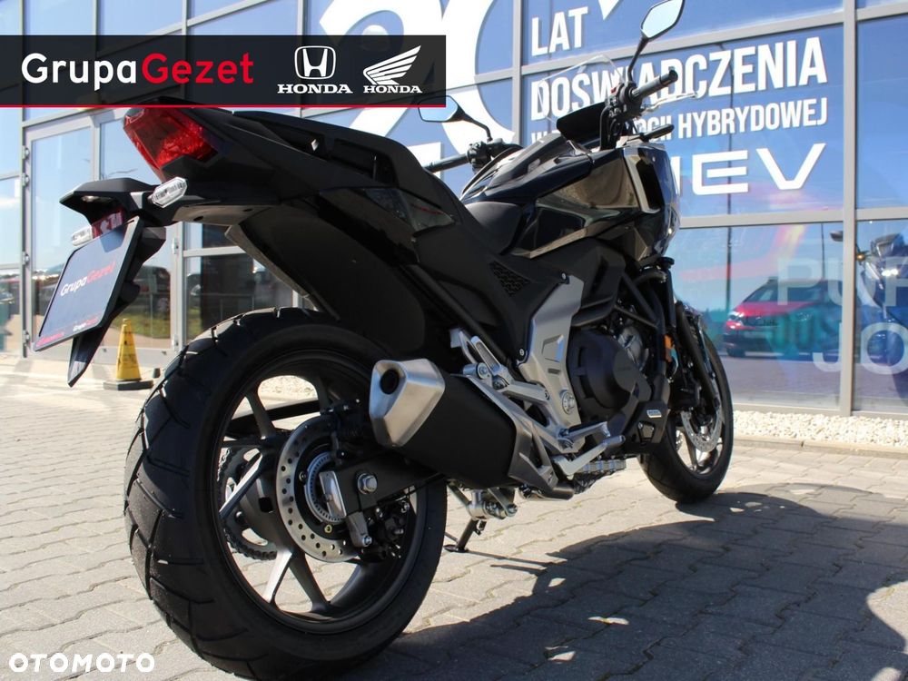 Honda NC - 13
