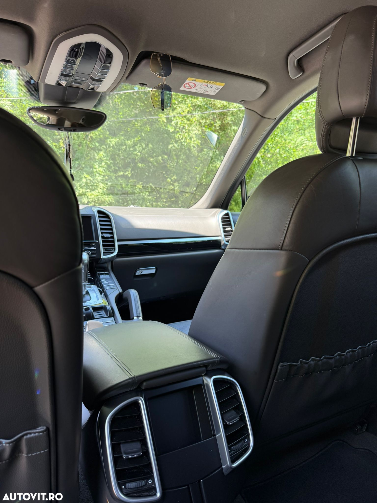 Porsche Cayenne 3.0 L - 11