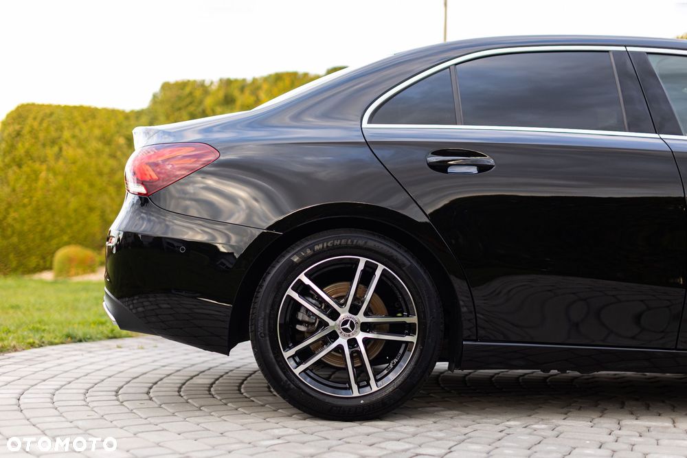 Mercedes-Benz Klasa A 200 7G-DCT - 29