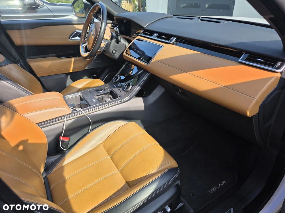 Land Rover Range Rover Velar 2.0 SD4 R-Dynamic SE - 4