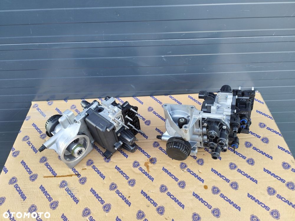 OSUSZACZ POWIETRZA ZAWÓR APS SCANIA 2651887