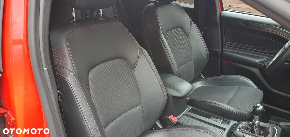 Ford Focus 1.5 EcoBoost ST-Line Red ASS - 36