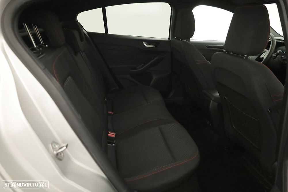 Ford Focus 1.0 EcoBoost MHEV ST-Line X Aut. - 22