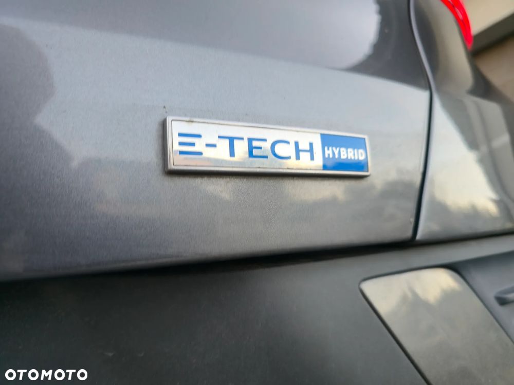 Renault Arkana 1.6 E-TECH R.S Line MMT - 12