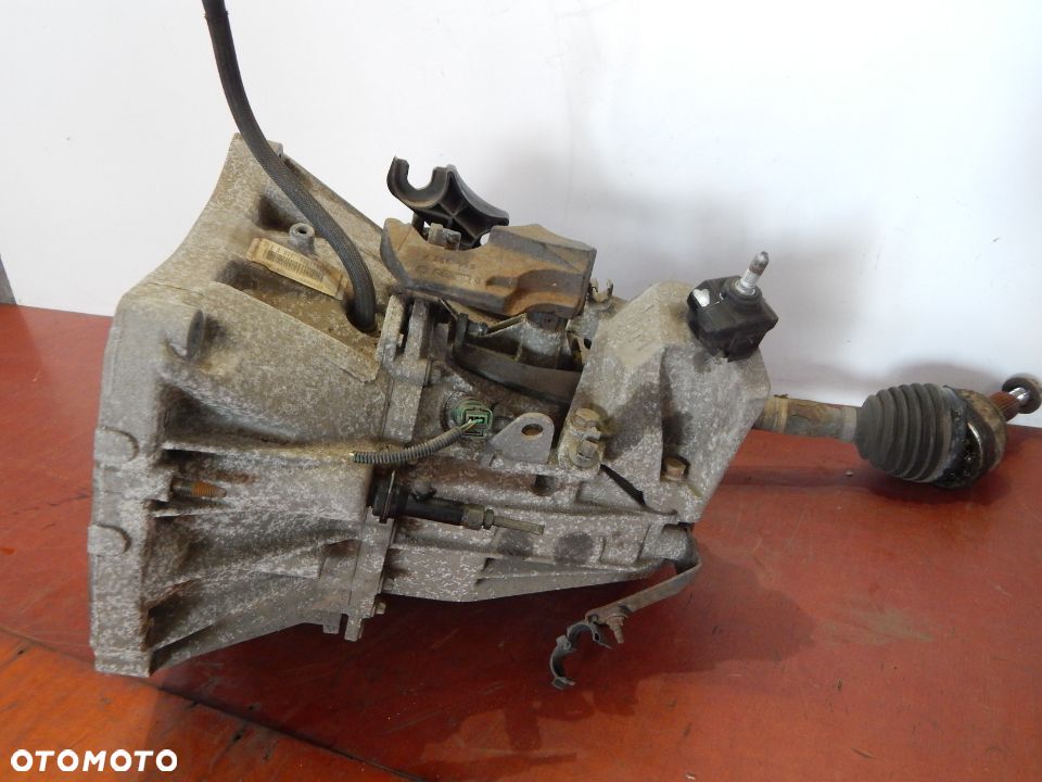Skrzynia biegów 2.0 16v TL4 Renault LAGUNA III megane scenic clio 04-16 Łuków części - 3
