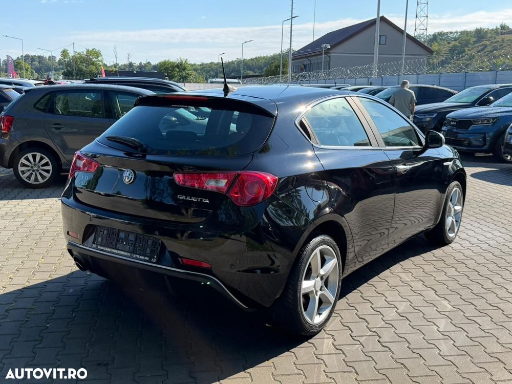Alfa Romeo Giulietta 1.6 Mjet S&S - 5
