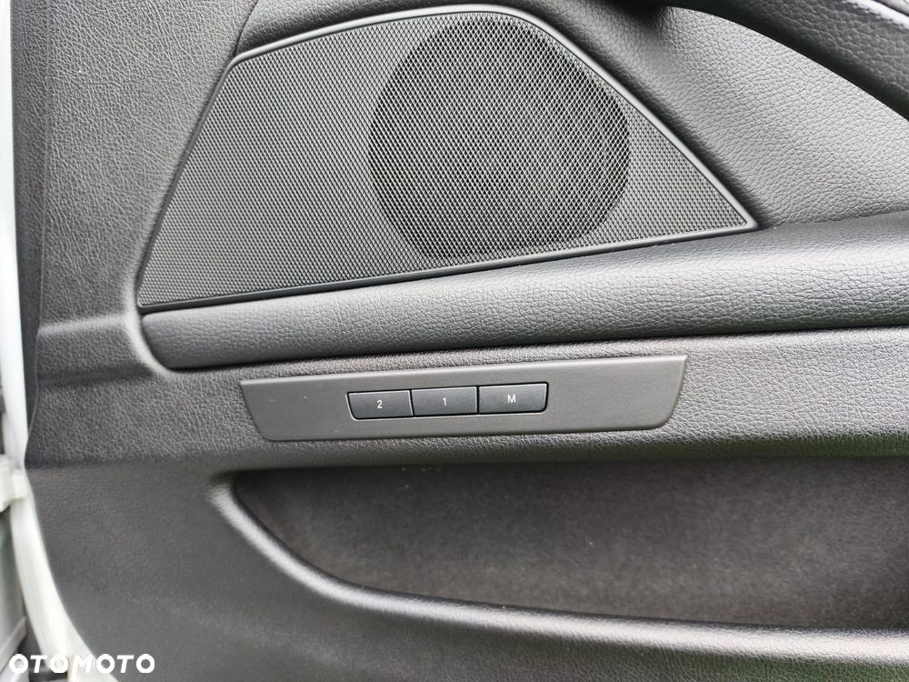 BMW Seria 5 - 14