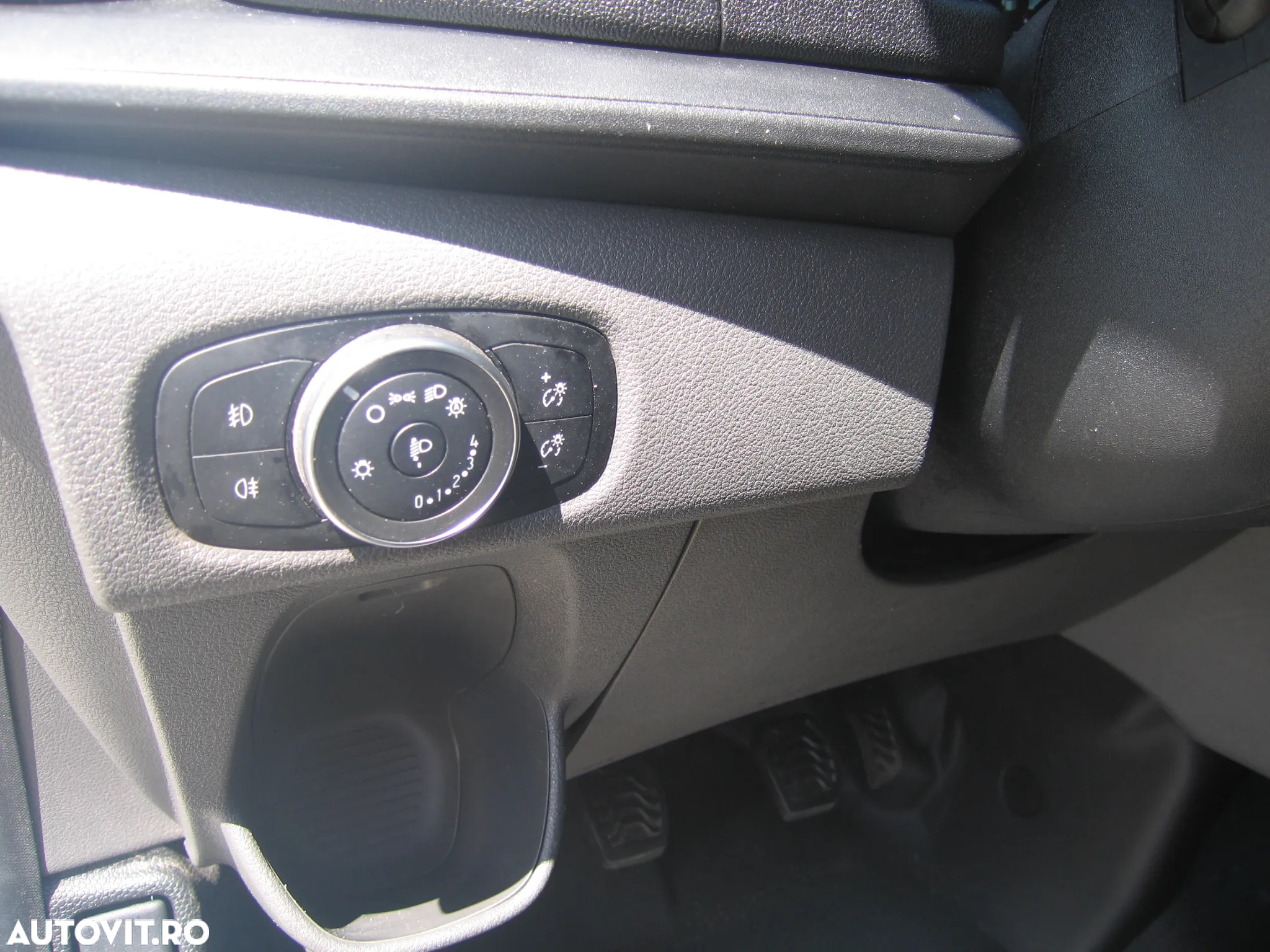Ford TRANSIT CUSTOM , DUBA L1 - H 1, AC. EURO VI. - 29