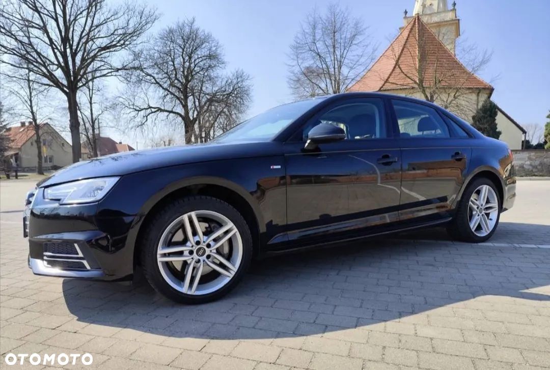Audi A4 2.0 TFSI S tronic - 1