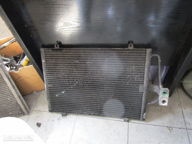 Radiador AC 7700838131 RENAULT MEGANE 1996 1.4I USADO - 3