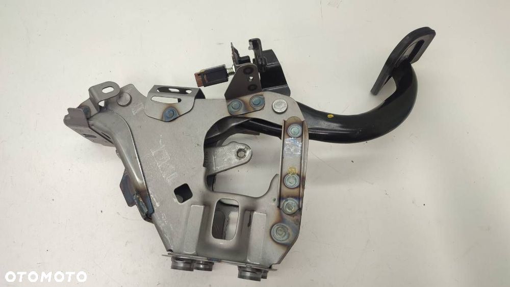 PEDAŁ HAMULCA INFINITI Q50 EUROPA AUTOMAT - 4