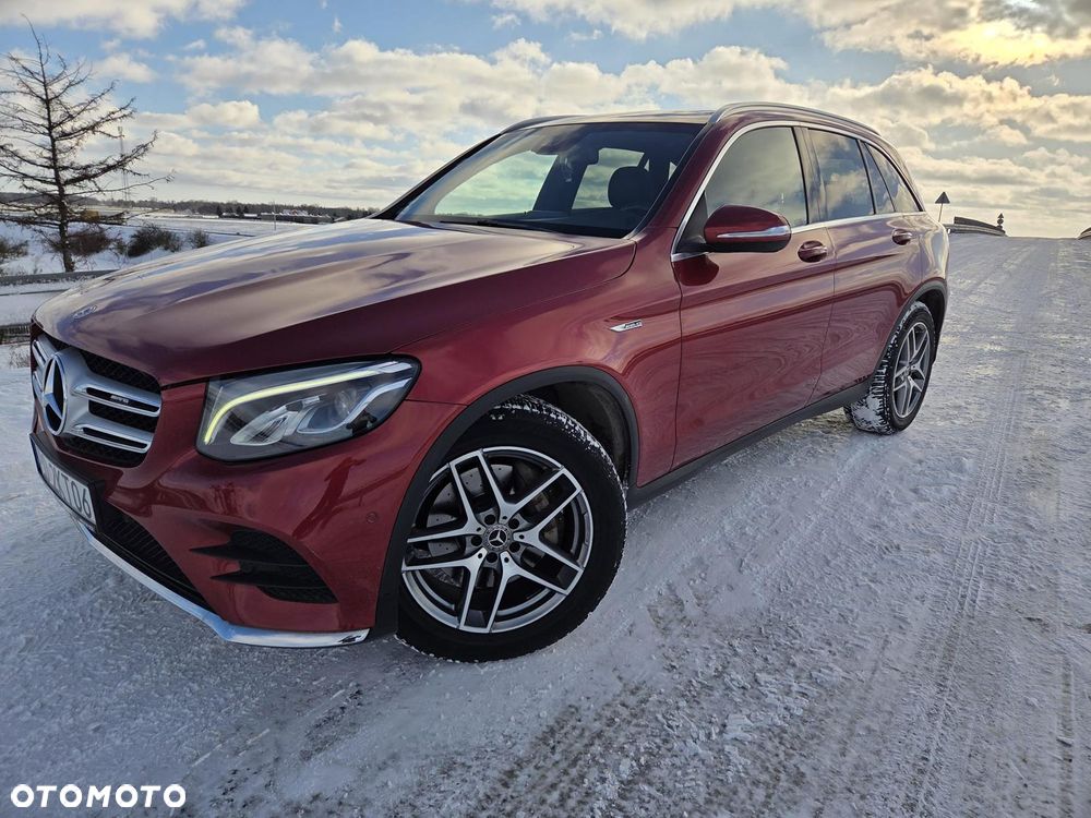 Mercedes-Benz GLC - 38