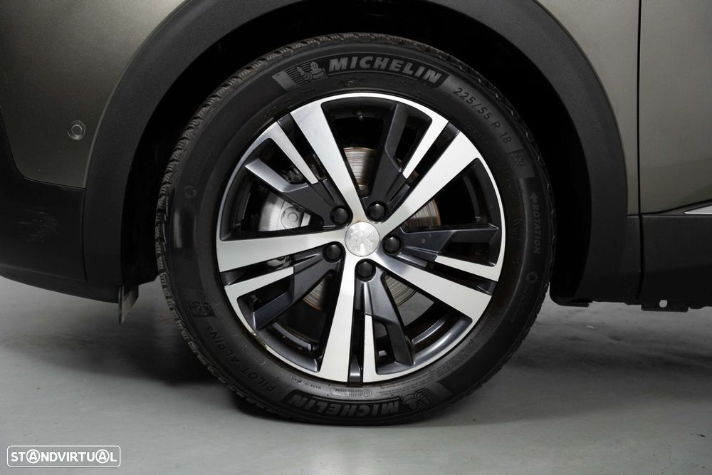 Peugeot 3008 1.2 PureTech Allure Pack - 21
