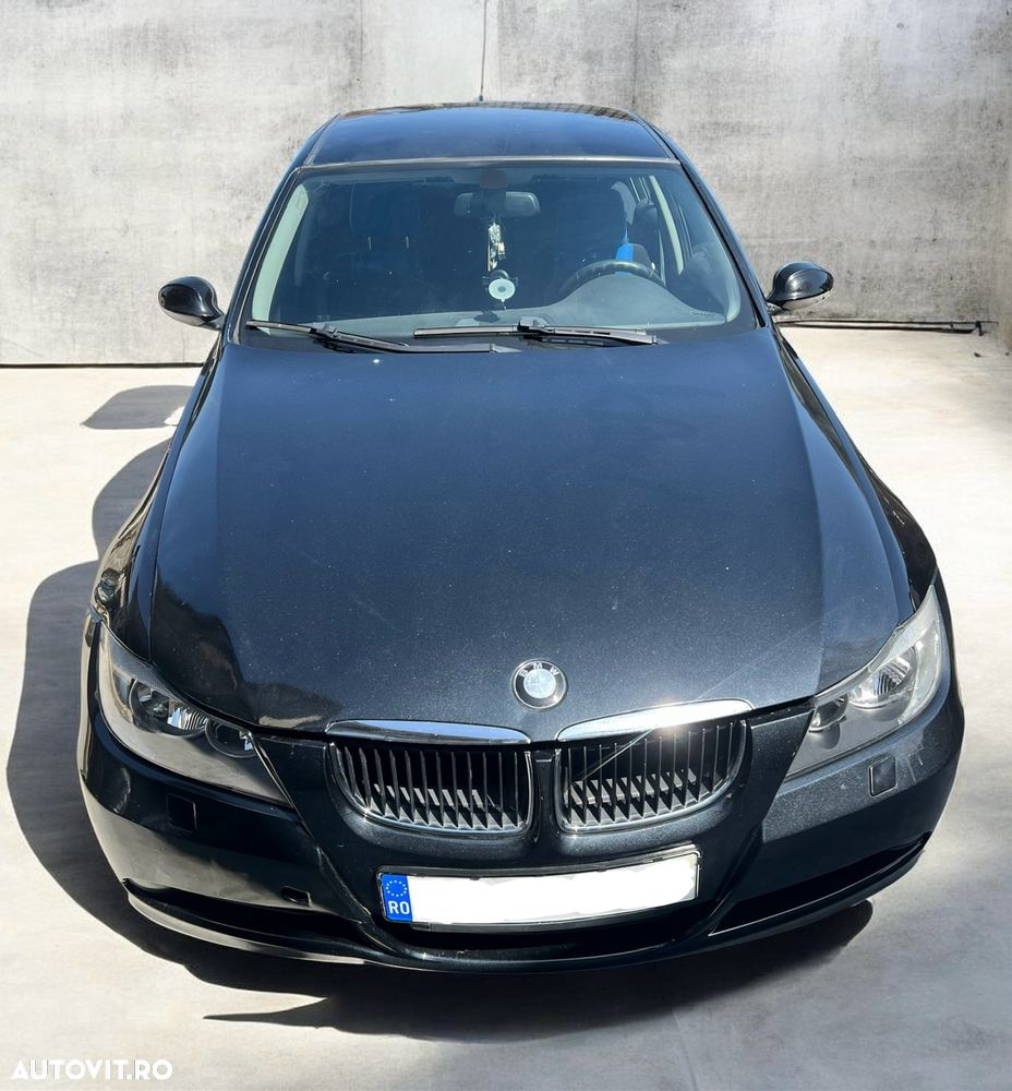 BMW Seria 3 318d - 5