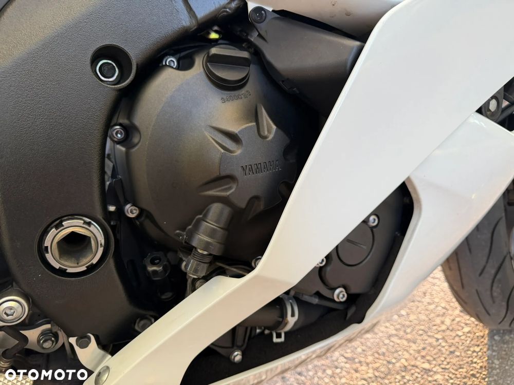Yamaha R6 - 21