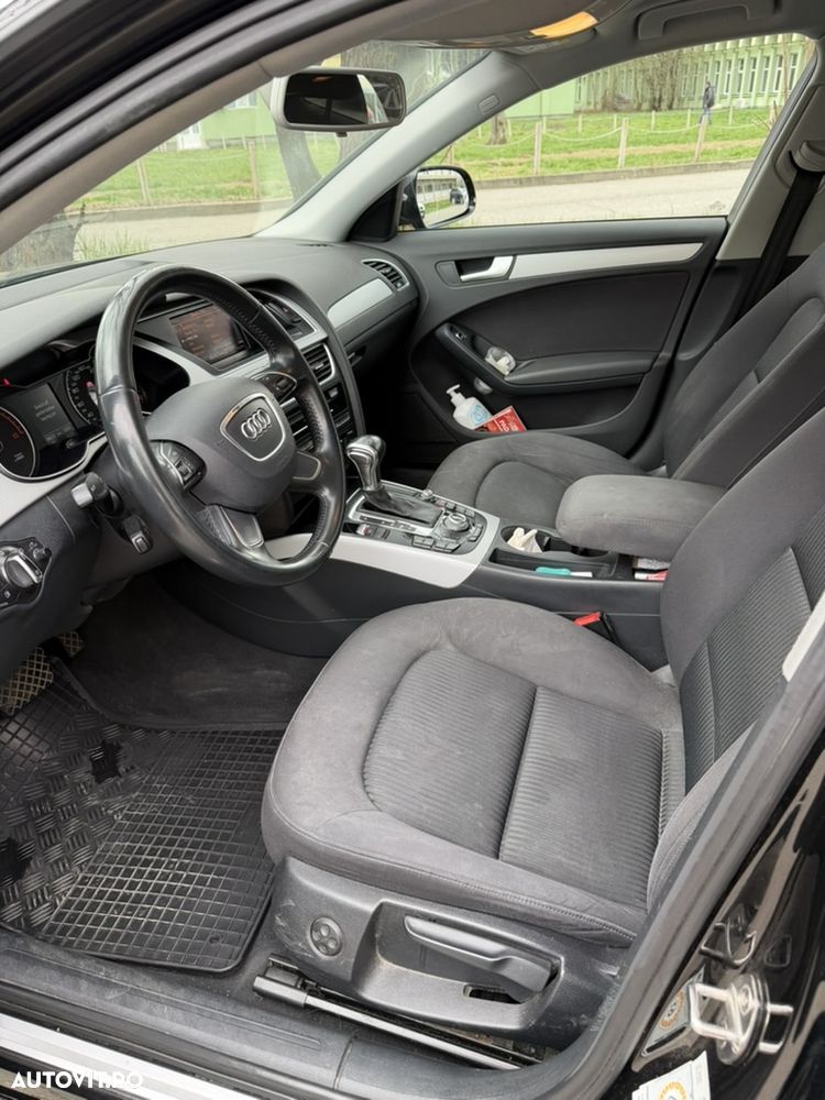 Audi A4 2.0 TDI DPF clean multitronic Attraction - 8