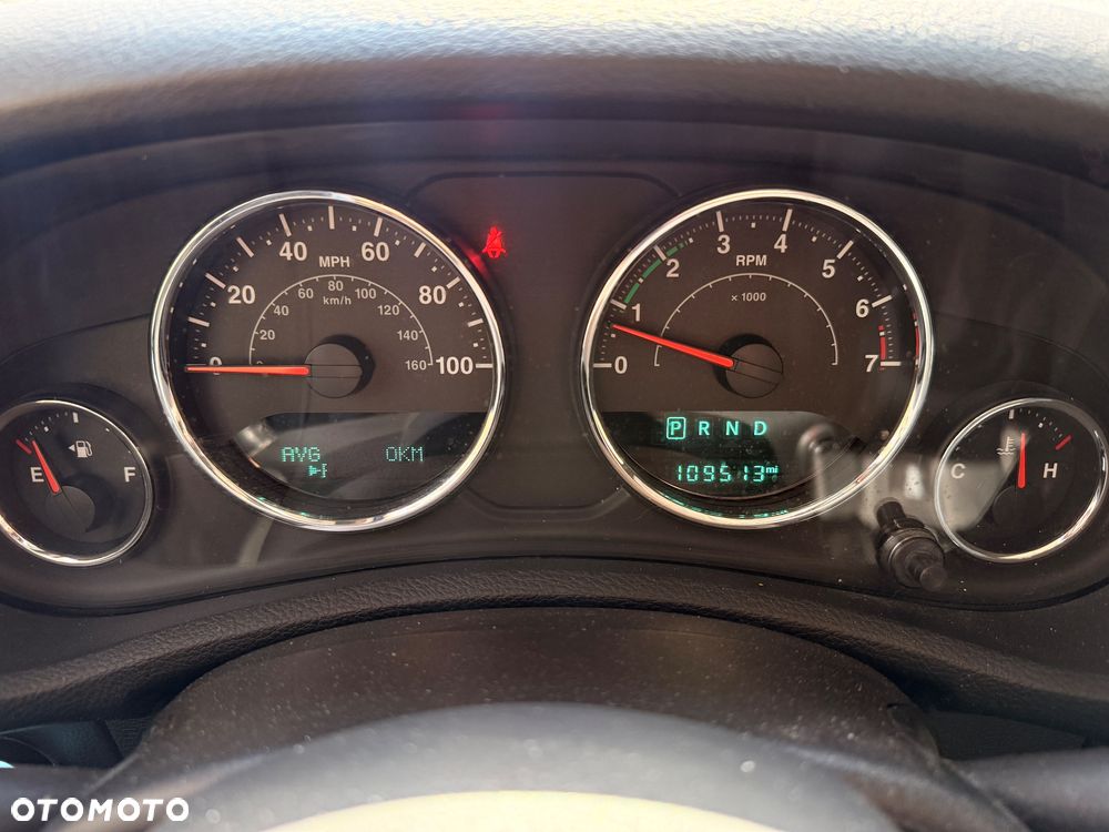 Jeep Wrangler 3.6 Unlim Sahara - 31