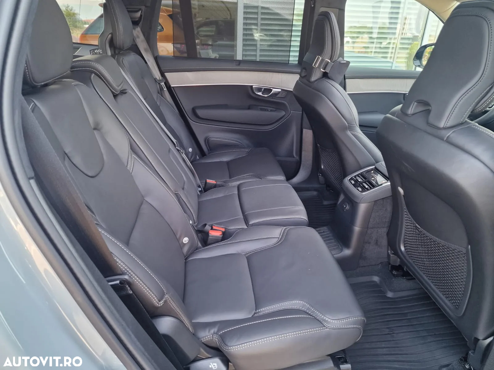 Volvo XC 90 Recharge T8 AWD Ultimate Dark - 32