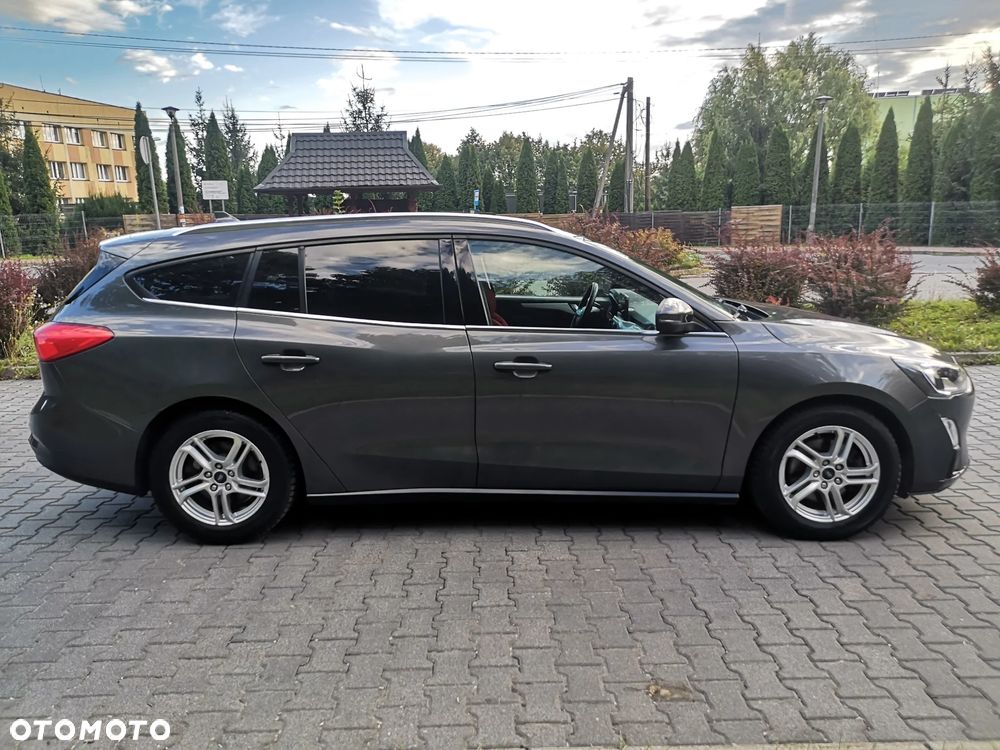 Ford Focus 2020 photo 5