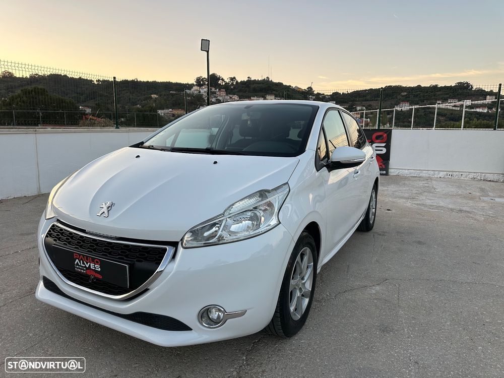Peugeot 208 1.4 HDi Active - 11