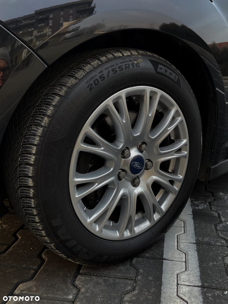 Ford C-MAX 1.6 EcoBoost Start-Stop-System SYNC Edition - 31