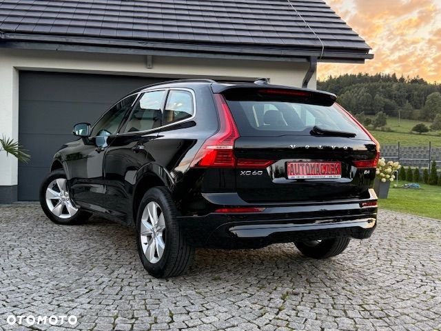 Volvo XC 60 B4 D Geartronic Momentum Pro - 11