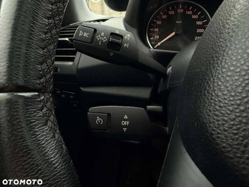 BMW Seria 1 118i - 21