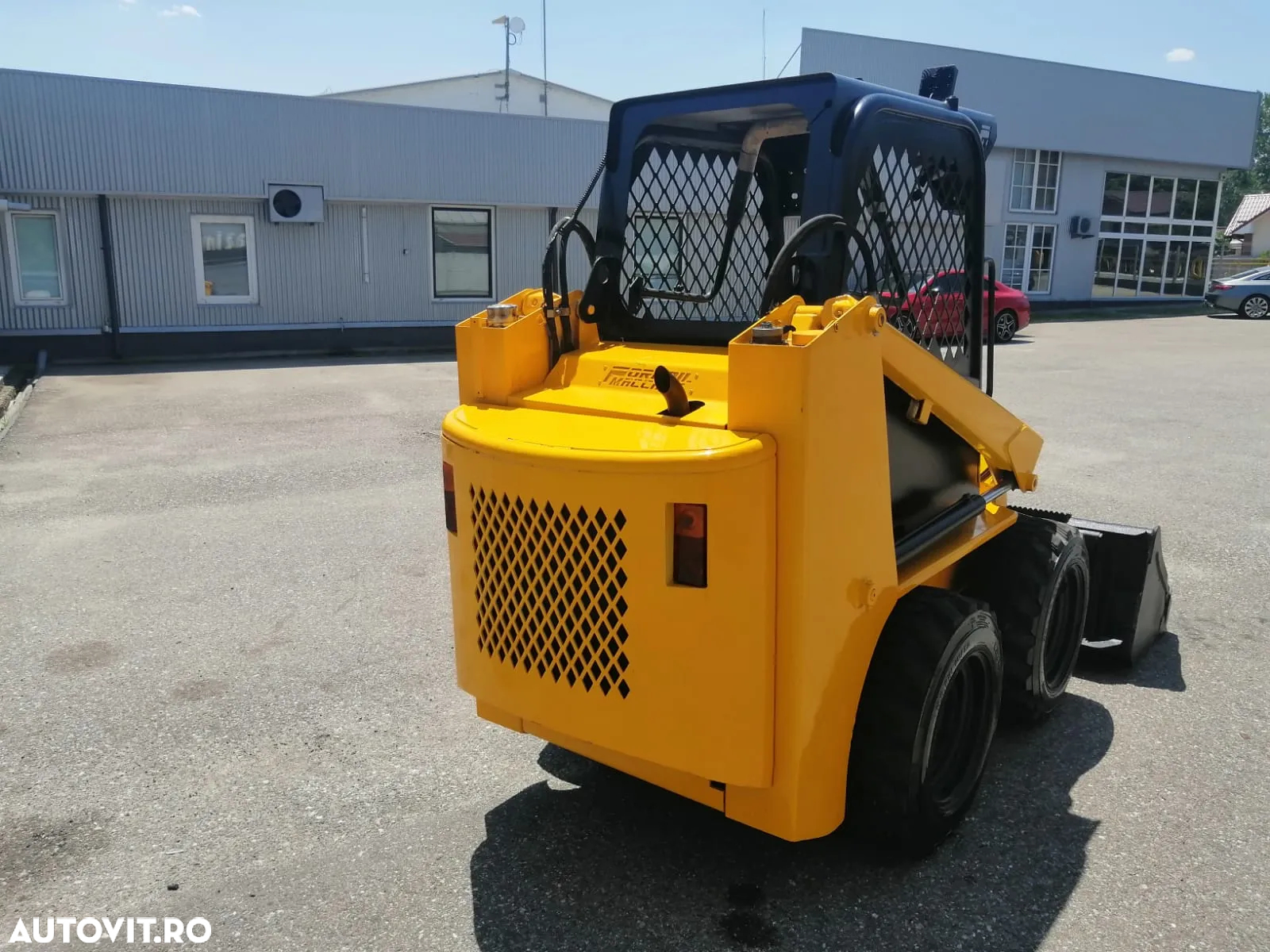 Bobcat MINIINCARCATOR FRONTAL PNEU RIGID RAM ITALIA - 13