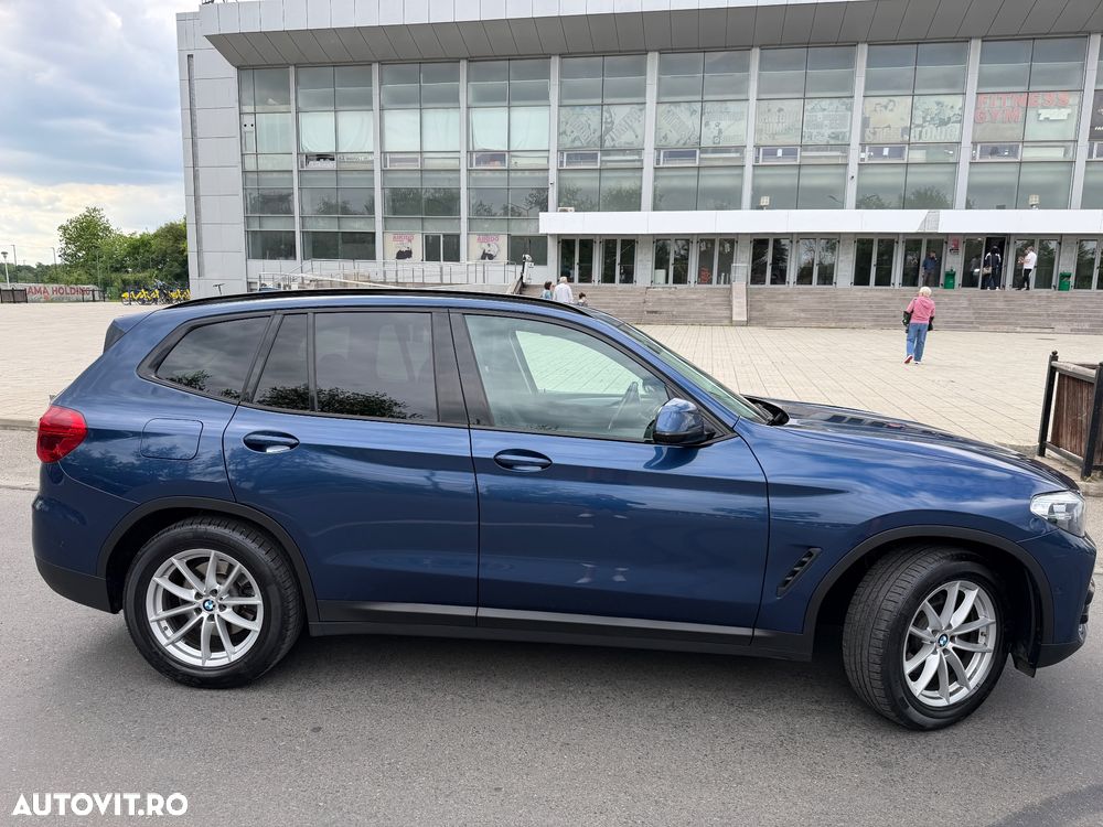 BMW X3 xDrive20d AT xLine - 4