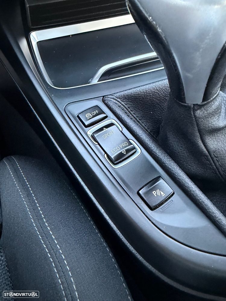 BMW 116 d Sport Line - 11